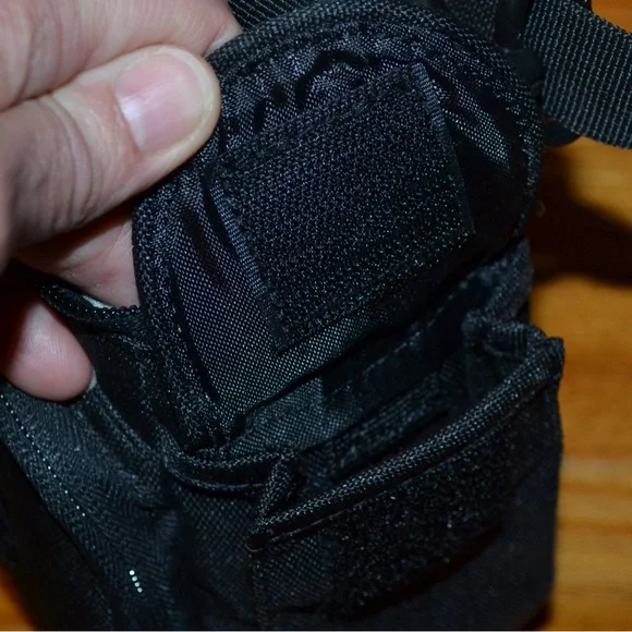 Lowepro camera case - Picture 11 of 15